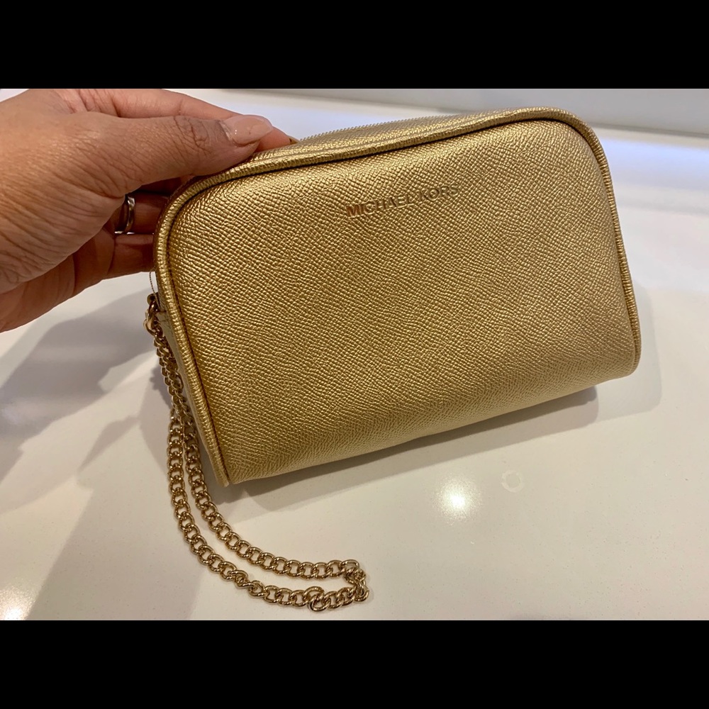 Brand NWOT Michael Kors Wristlet/Clutch